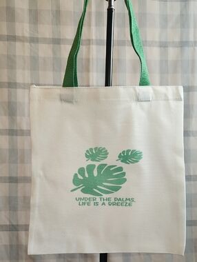 Canvas Palm-Print Tote Bag in Cream and Green